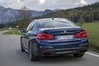 Седан BMW M550i XDrive 2018 модельного года фото 2