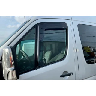 Ветровики на окна (2 шт, HIC) Volkswagen Crafter 2006-2016 гг. фото 2