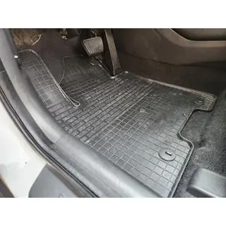 Резиновые коврики Тип-1 (4 шт, Stingray Premium)