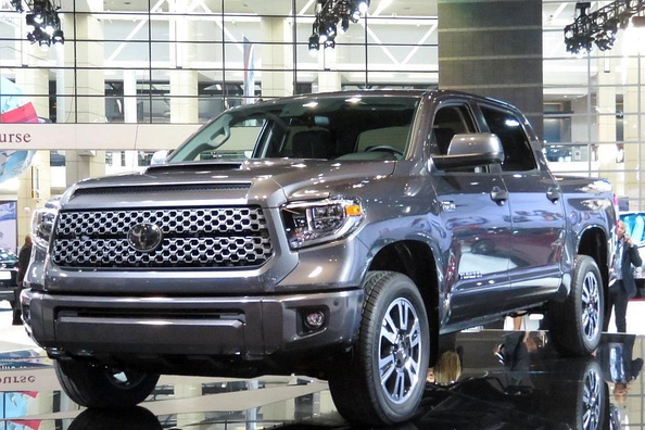 Обзор обновленного пикапа Toyota Tundra