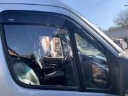 Volkswagen Crafter 2006-2016 гг. Ветровики на окна (2 шт, Niken) фото 4