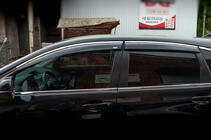 Honda CRV 2012-2016 гг. Ветровики с хромированным молдингом (4 шт, Niken) фото 2