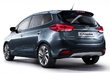 Обзор компактвэна KIA Carens фото 5