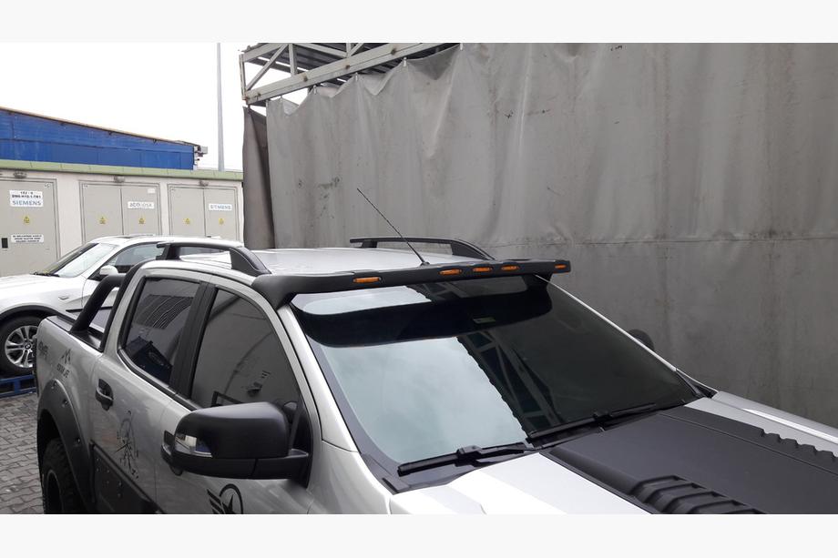 Ford Ranger 2011–2022 гг. Козырек лобового стекла LED V1 Image