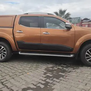 Молдинги дверей (4 шт, ABS) Nissan Navara/NP300 2016- гг. фото 3