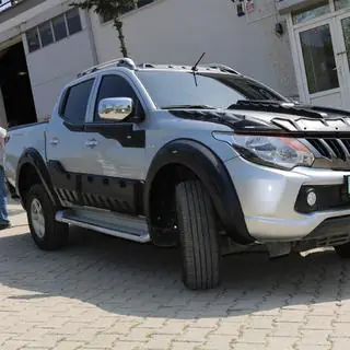 Расширители колесных арок V2 (2015-2019, EuroCap) Mitsubishi L200 2015-2024 гг. фото 3