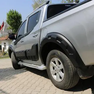 Расширители колесных арок V2 (2015-2019, EuroCap) Mitsubishi L200 2015-2024 гг. фото 2