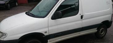 Peugeot Partner 1996-2008 гг. Пластиковые накладки на арки (4 шт, черные) фото 3