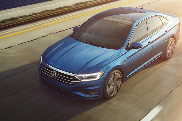 Обзор обновленного седана Volkswagen Jetta