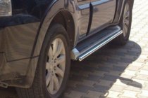 Mitsubishi Pajero Wagon III 1999-2006 гг. Боковые трубы под штатное крепление (2 шт., нержавейка) фото 3