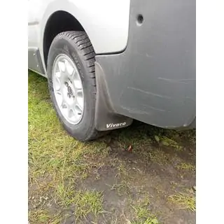 Задние модельные брызговики (комплект) Opel Vivaro 2001–2015 гг. фото 2