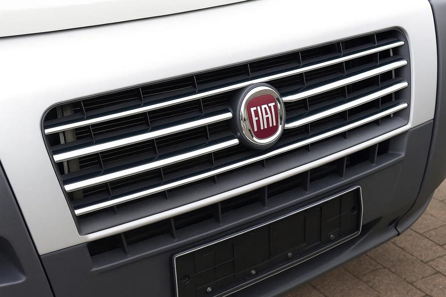 Fiat Ducato 2006-2025 гг. Хромированные Накладки на Решетку Радиатора 2006-2014 (6 шт, Нержавеющая Сталь) Image