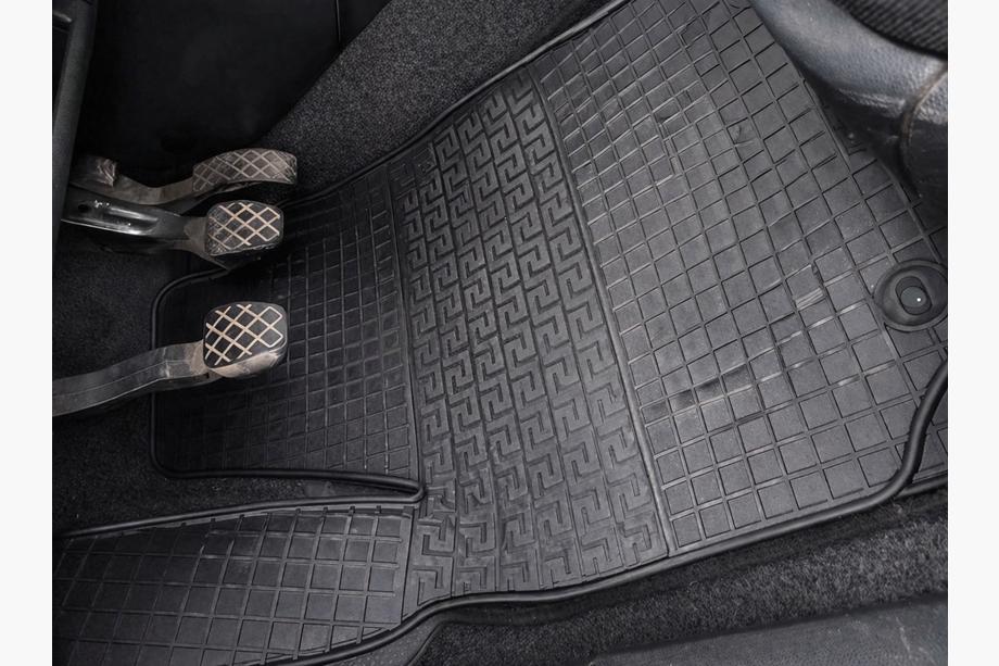 Volkswagen Polo 2001-2009 гг. Резиновые коврики (4 шт, Polytep) Image