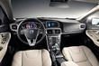 Пятидверный хэтчбек Volvo V40 фото 7