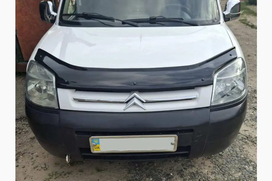 Citroen Berlingo 1996-2008 гг. Дефлектор капота Eurocap (2003-2008) Image