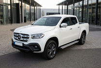Mercedes X class 2017-2020 гг. Боковые Подножки Maya V4 (2 шт., Алюминий) фото 1