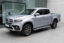 Mercedes X class 2017-2020 гг. Боковые Подножки Maydos V2 (2 шт., Алюминий) фото 1