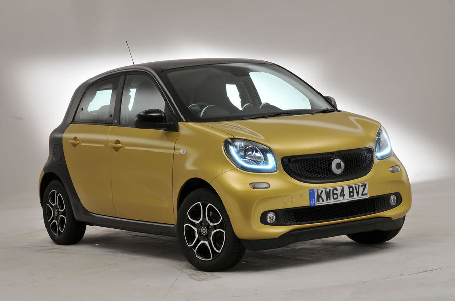 Обзор компактного пятидверного хэтчбека Smart Forfour