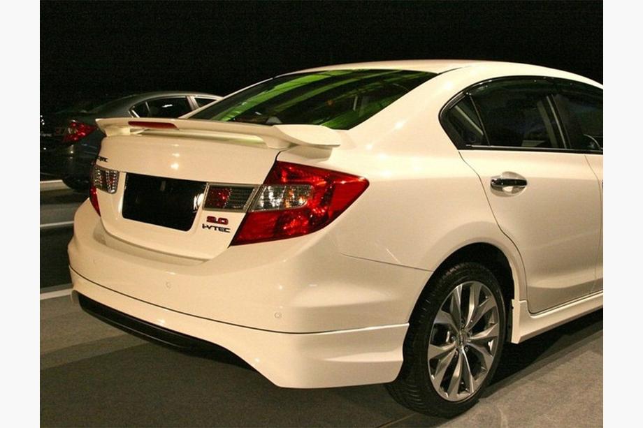 Honda Civic Sedan IX 2011-2016 гг. Накладка на задний бампер (грунтованная под покраску) Image