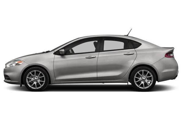 Обзор седана Dodge Dart фото 5