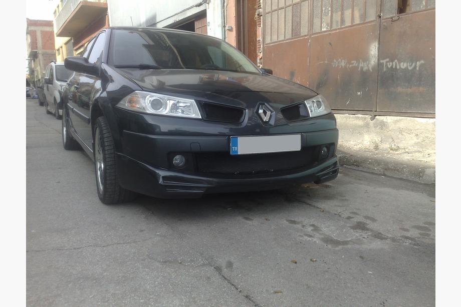 Renault Megane II 2004-2009 гг. Передняя накладка на бампер 2006-2009 (грунт под покраску) Image