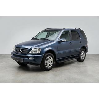 Боковые Подножки Tayga Black (2 шт., Алюминий) Mercedes ML W163 1997-2005 гг. фото 1