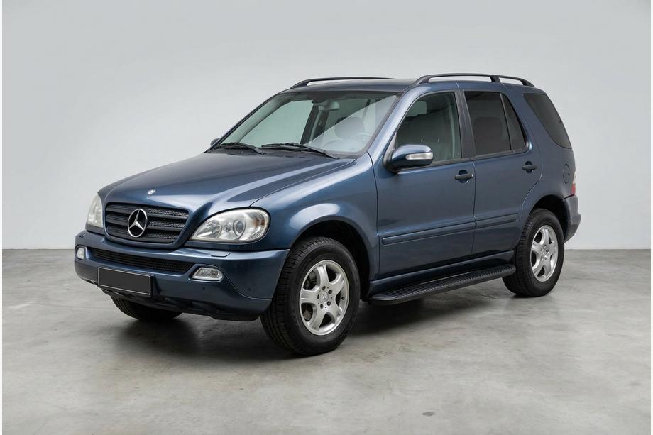 Mercedes ML W163 1997-2005 гг. Боковые Подножки Tayga Black (2 шт., Алюминий) Фото 1