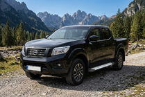 Nissan Navara/NP300 2016- гг. Боковые Подножки Allmond Grey (2 шт., Алюминий) фото 1