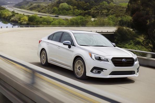 Седан Subaru Legacy шестого поколения