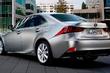 Обновленный седан Lexus IS фото 6
