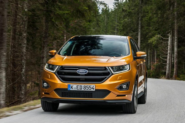 Кроссовер Ford Edge второй генерации фото 6