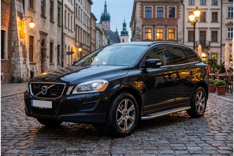 Volvo XC60 2009-2017 гг. Боковые Подножки Maydos V2 (2 шт., Алюминий и Нержавейка) Image