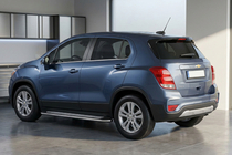 Chevrolet Trax 2012-2023 гг. Боковые Подножки Maydos V2 (2 шт., Алюминий и Нержавейка) фото 1