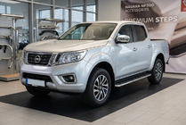 Nissan Navara/NP300 2016- гг. Боковые Подножки Maydos V1 (2 шт., Алюминий) фото 1
