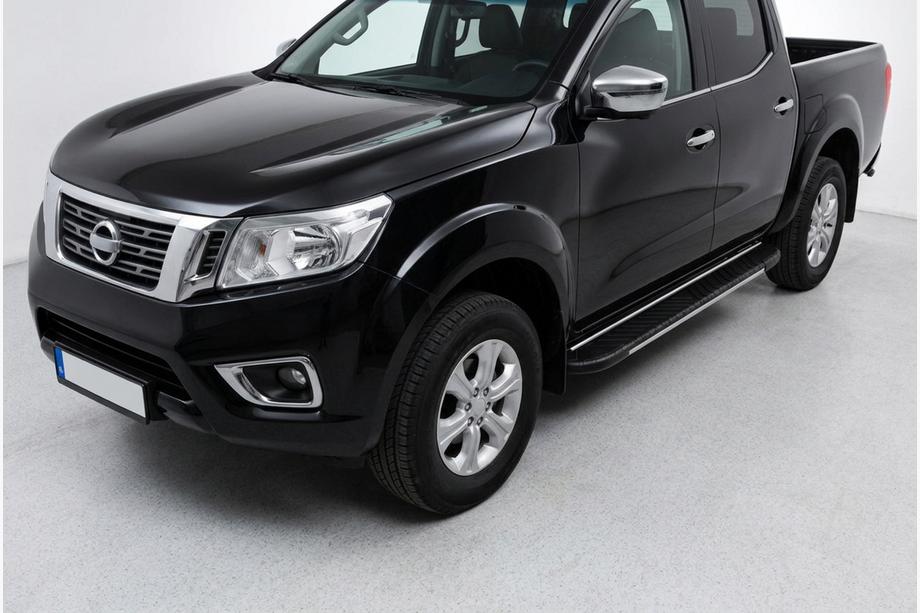 Nissan Navara/NP300 2016- гг. Боковые Подножки Bosphore Grey (2 шт., Алюминий) Image