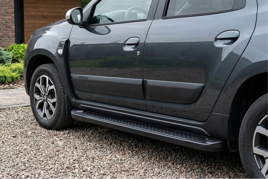 Renault Duster 2018-2024 гг. Боковые Подножки Allmond Black (2 шт., Алюминий) Image
