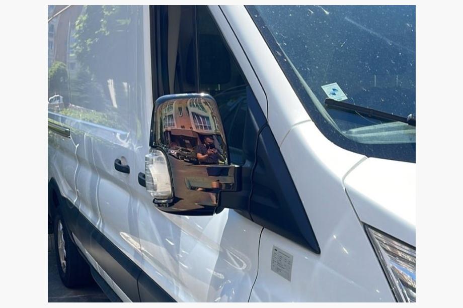 Ford Transit 2014- гг. Накладки на Зеркала Черный Хром (2 шт, пластик) Image