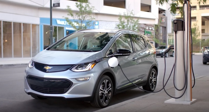 Обзор электрического хэтчбека Chevrolet Bolt EV