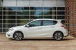Обзор хэтчбека Nissan Pulsar фото 7