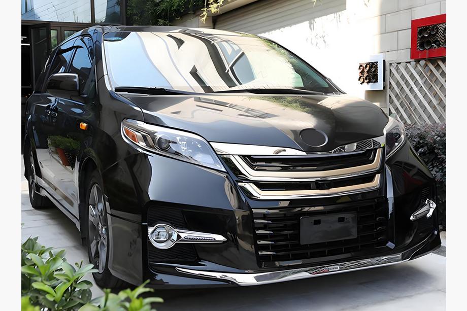 Toyota Sienna 2010-2020 гг. Комплект обвеса GBT Image