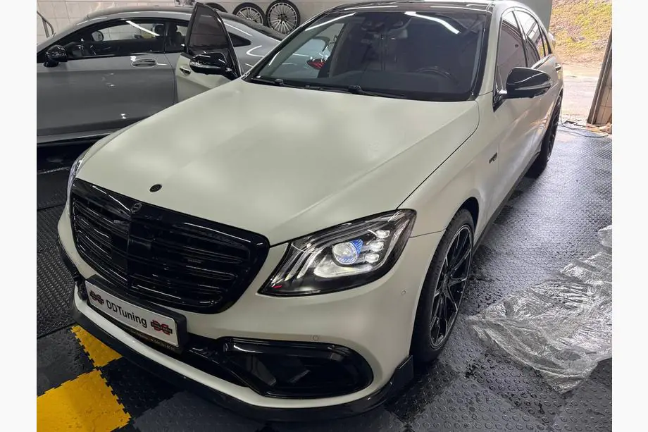 Mercedes S-class W222 2013-2022 гг. Комплект обвеса S63 AMG (рестайлинг 2018) Image