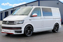 Volkswagen T6 2015-2024 гг. Накладка на передний бампер Sportline 2015-2018 (под покраску) фото 1
