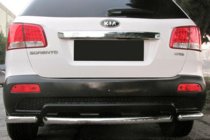 Kia Sorento II XM 2009-2014 гг. Задние угловые дуги с центральной частью AK007-3 (2 шт., нержавейка) фото 1