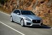 Обзор седана Jaguar XF второго поколения фото 7
