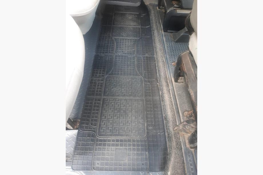 Volkswagen T4 Transporter 1990-2003 гг. Задние резиновые коврики (2 шт, Polytep) Фото 4