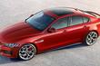 Обзор седана Jaguar XE фото 1