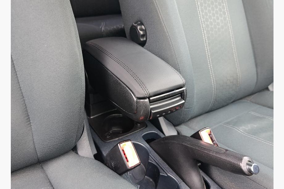 Ford Fiesta 2008-2017 гг. Подлокотник Image