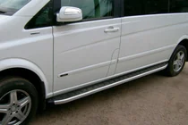 Mercedes Viano 2004-2014 гг. Боковые пороги Alliance (2 шт., алюминий) фото 1