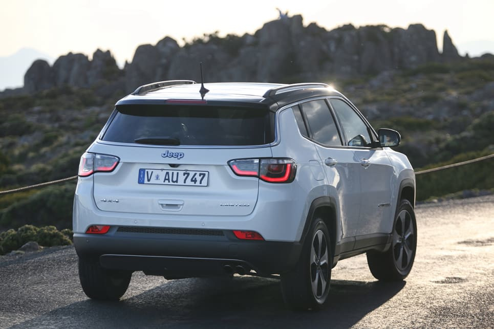 Второе поколение кроссовера Jeep Compass