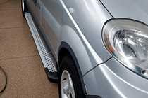 Nissan Primastar 2002-2014 гг. Боковые пороги X5-тип (2 шт, алюминий) фото 1